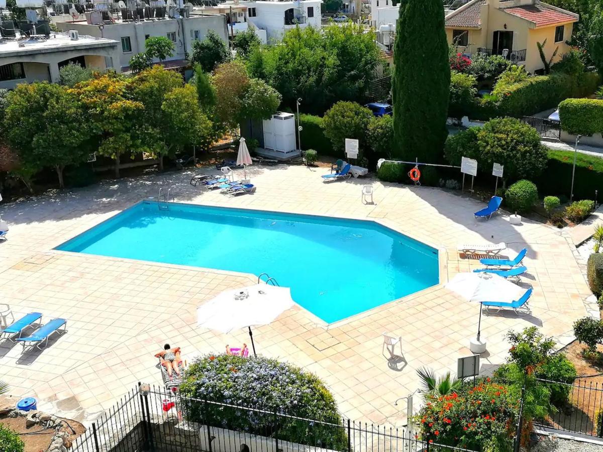 Lisa'S Apartment - Margarita Gardens Paphos Buitenkant foto